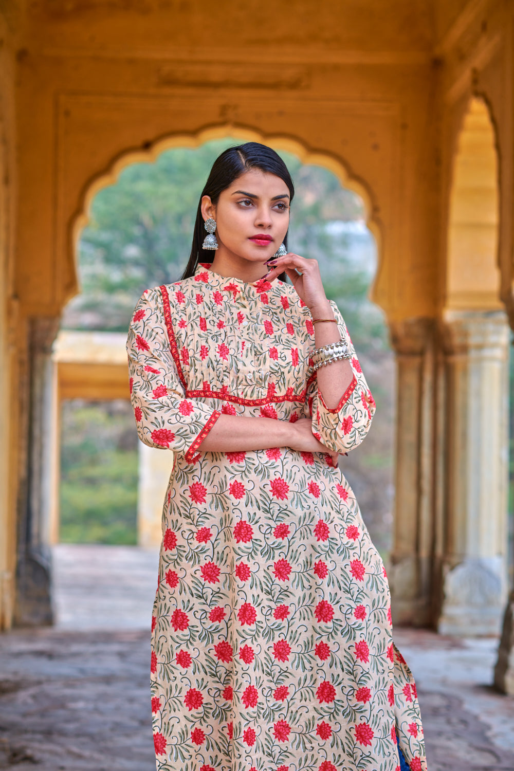 Cotton Block Print Red Floral Buti Long Kurti