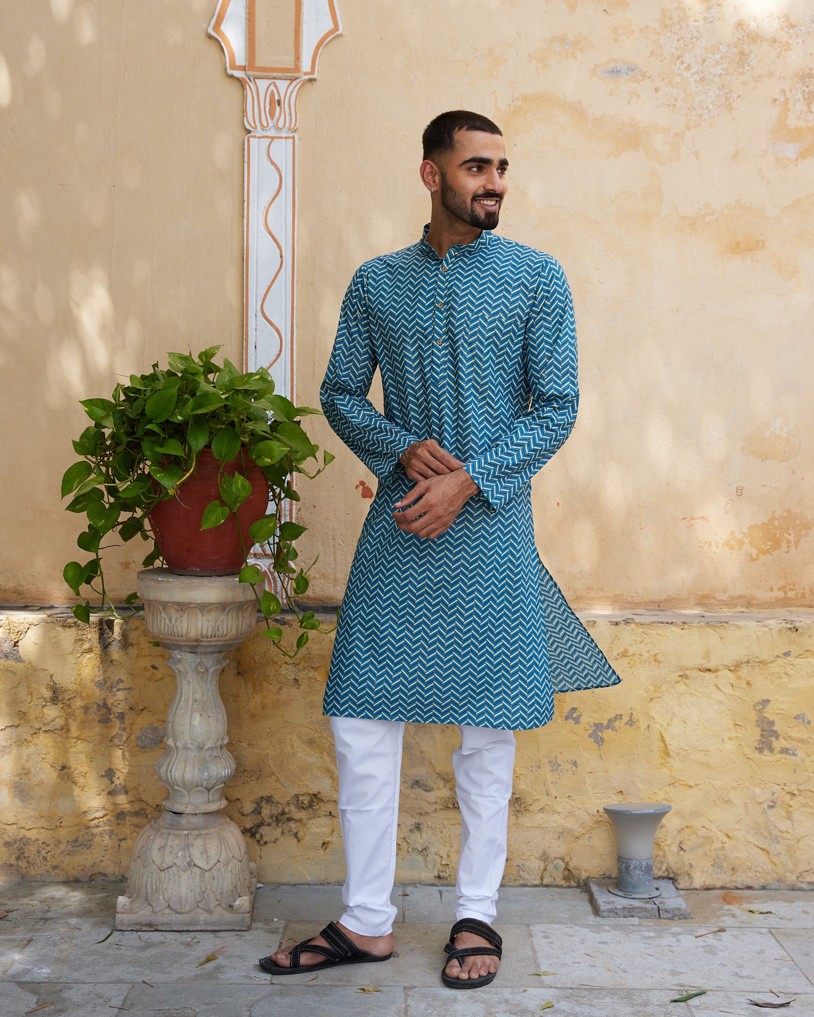 Cotton Blue-White Waving Men's Ethnic Kurta