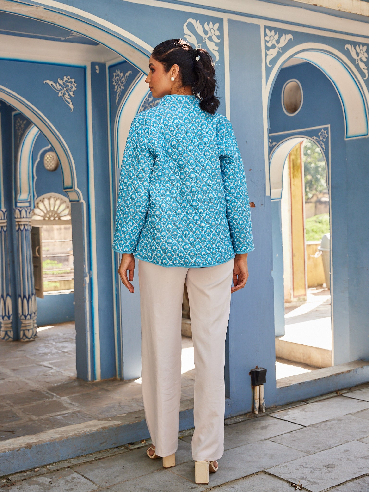 Cotton Women's Fullsleeves Jacket Light Blue-White Floral