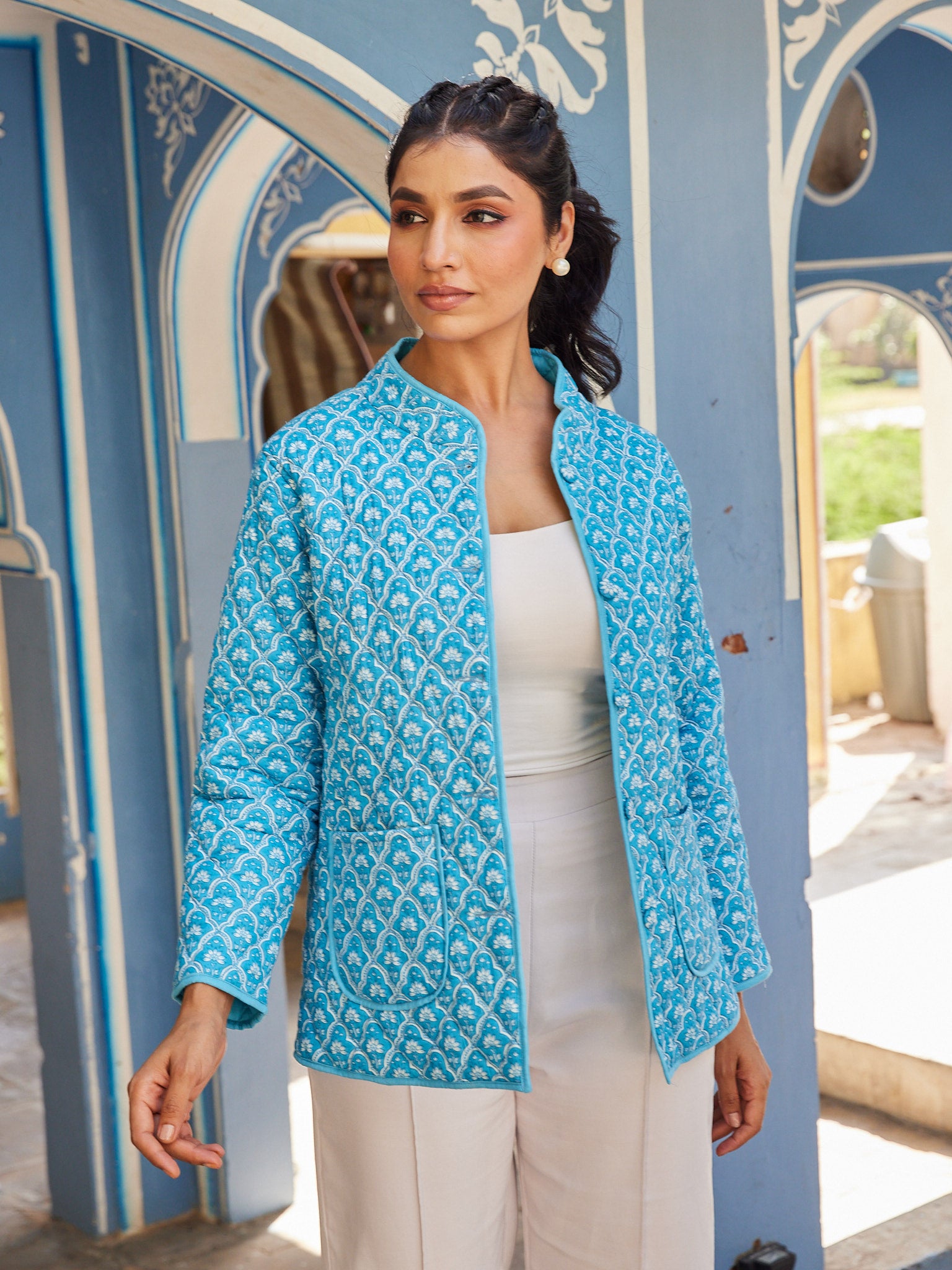 Cotton Women's Fullsleeves Jacket Light Blue-White Floral