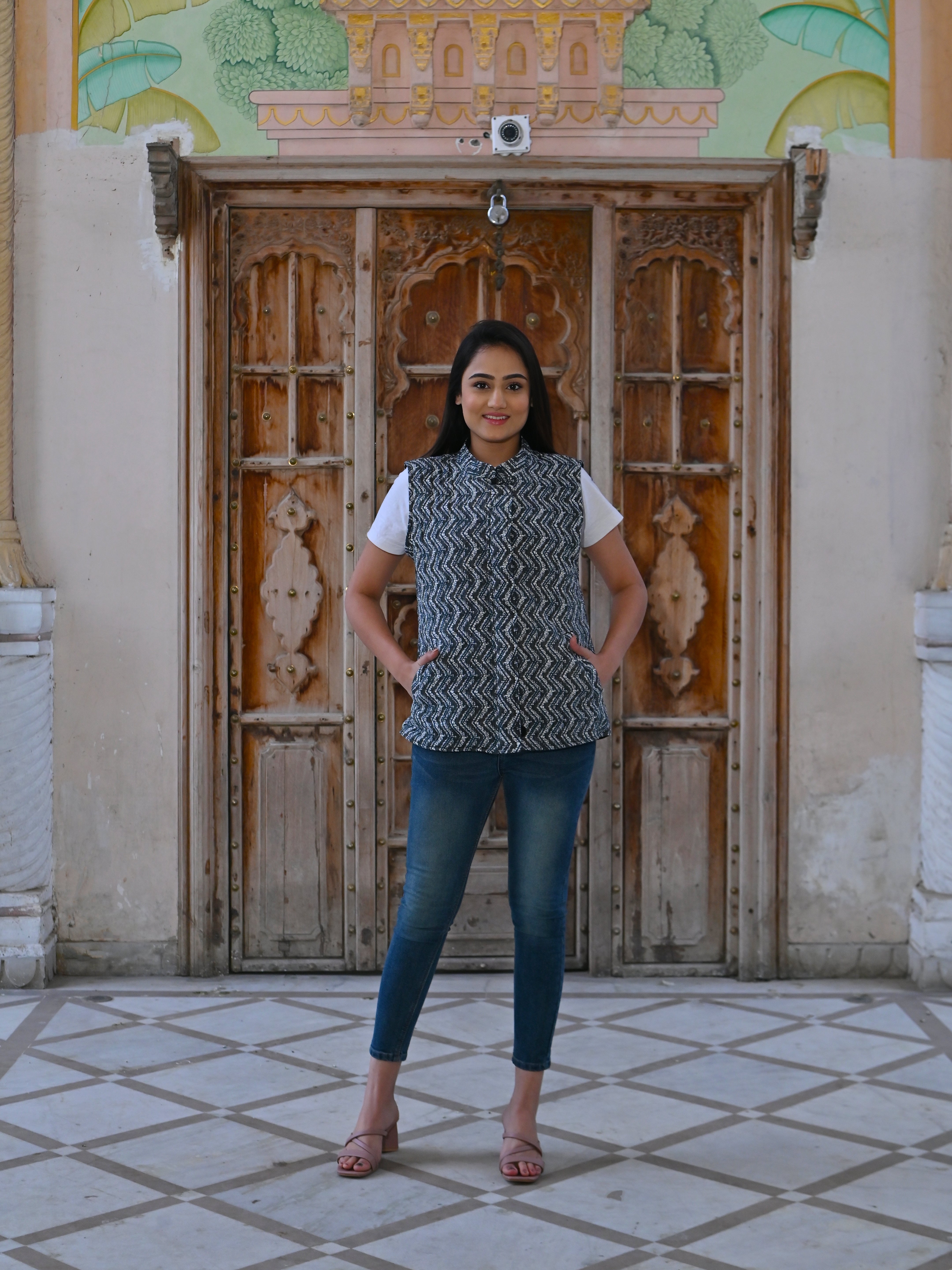 Black & White Cotton Quilted Sleeveless Jacket