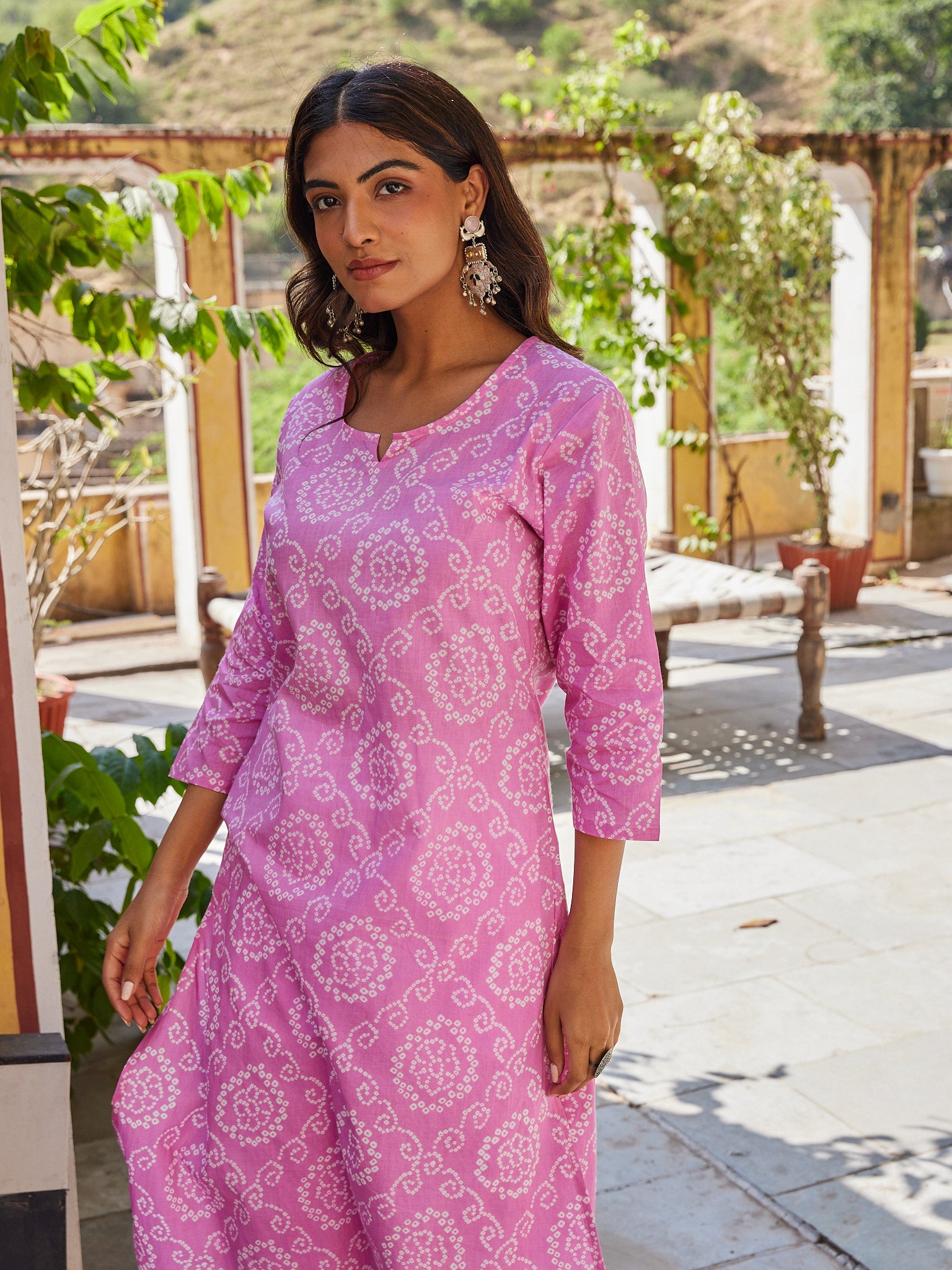 Cotton Women's Pink-White Bandhani Long kurti