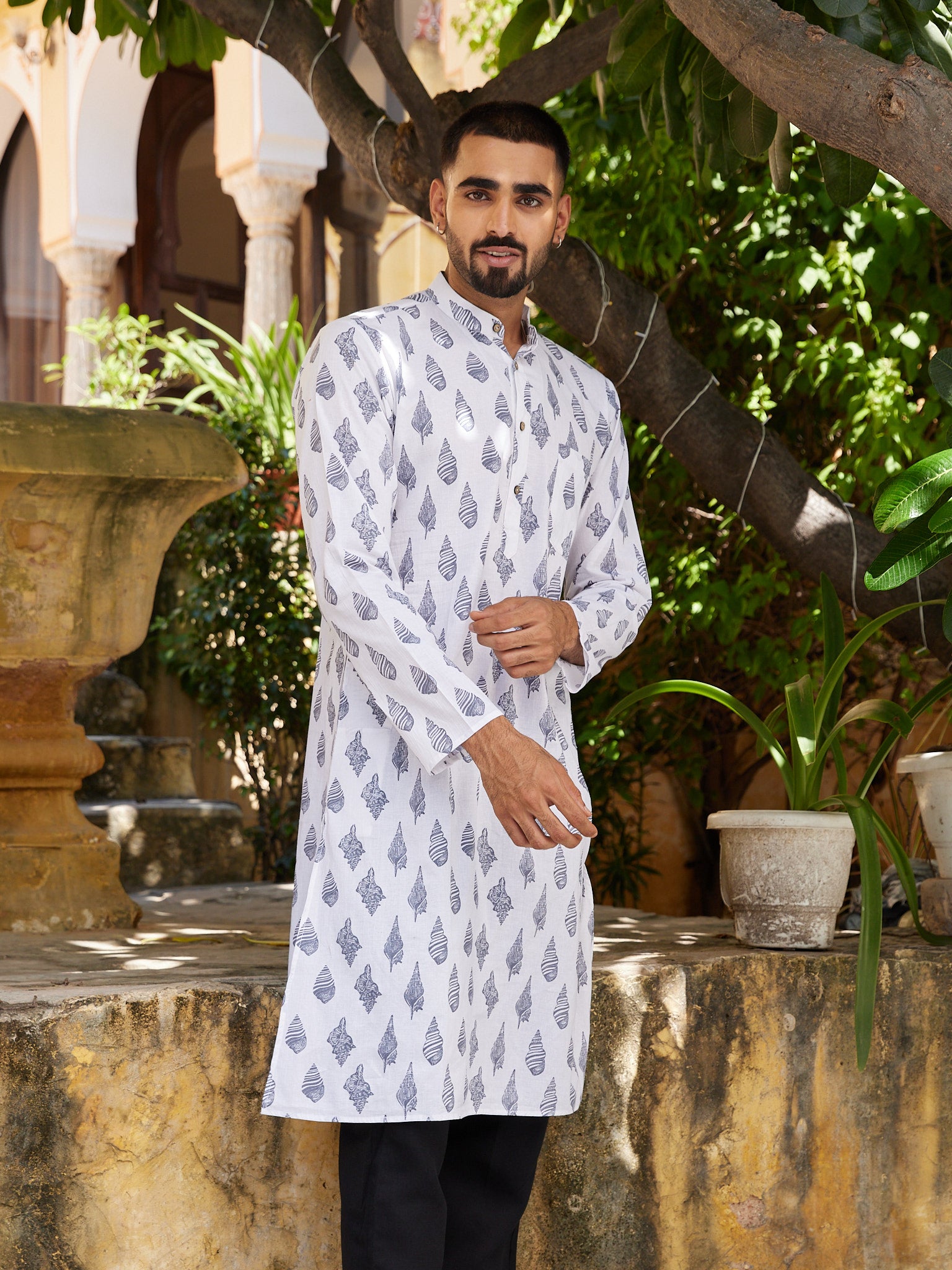 Cotton Grey-White Conch Men's Ethnic Kurta