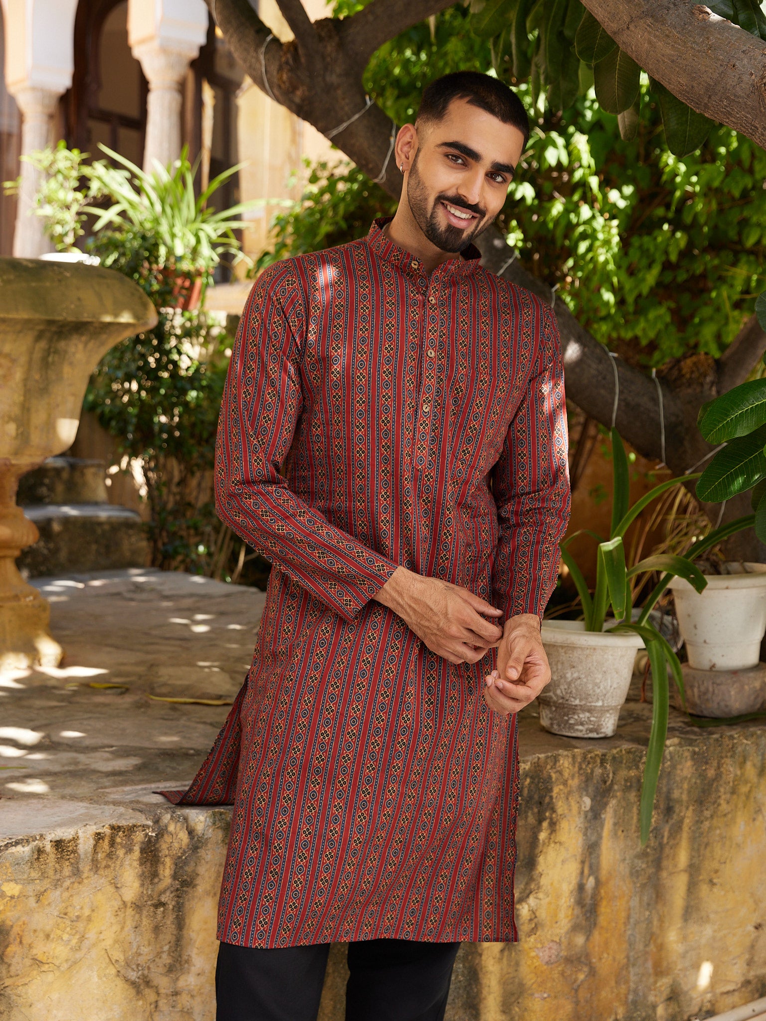 Cotton Red-Blue Men's Block Print Ethnic Kurta