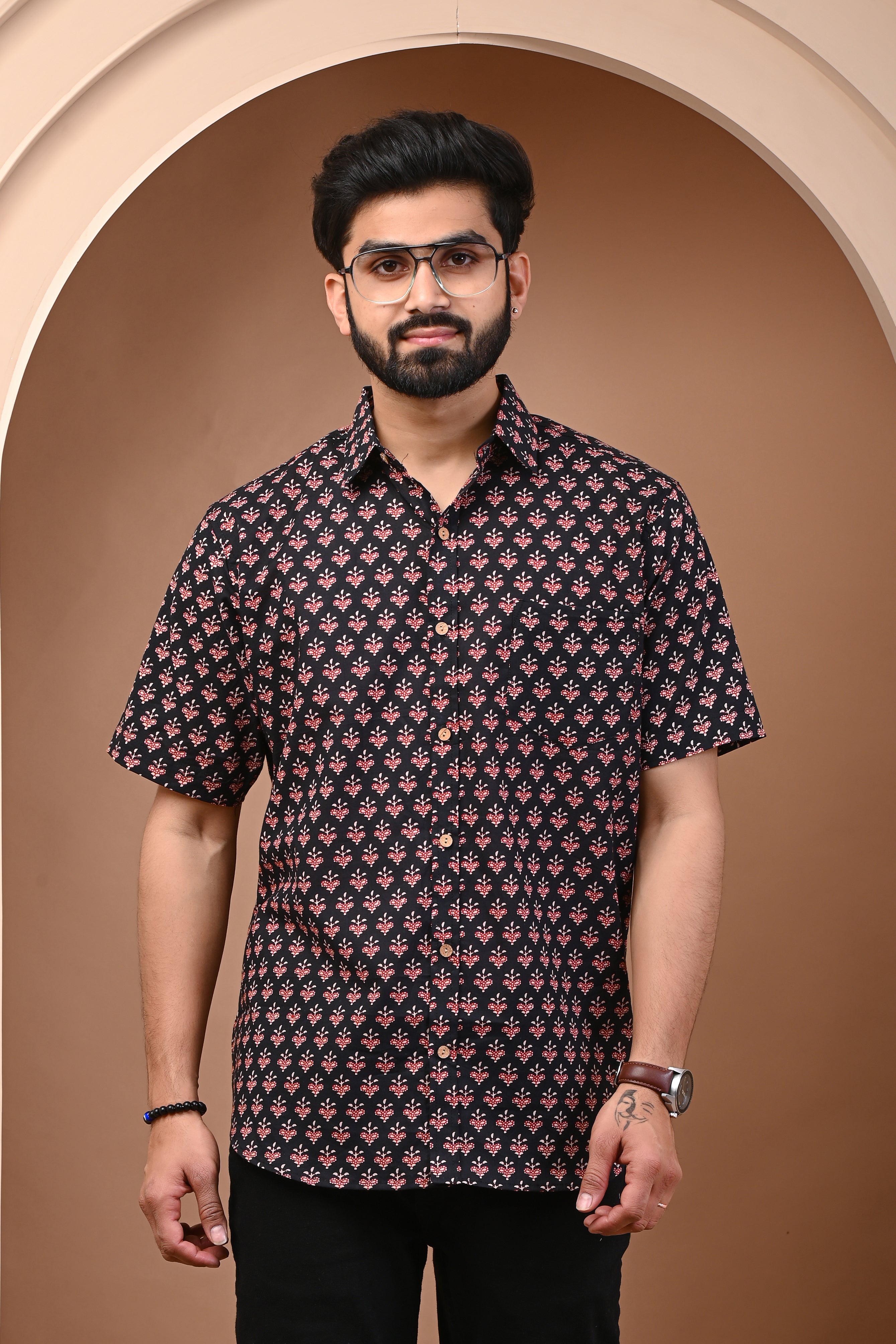 Cotton Black Red Floral Men's Half Sleeves Shirt