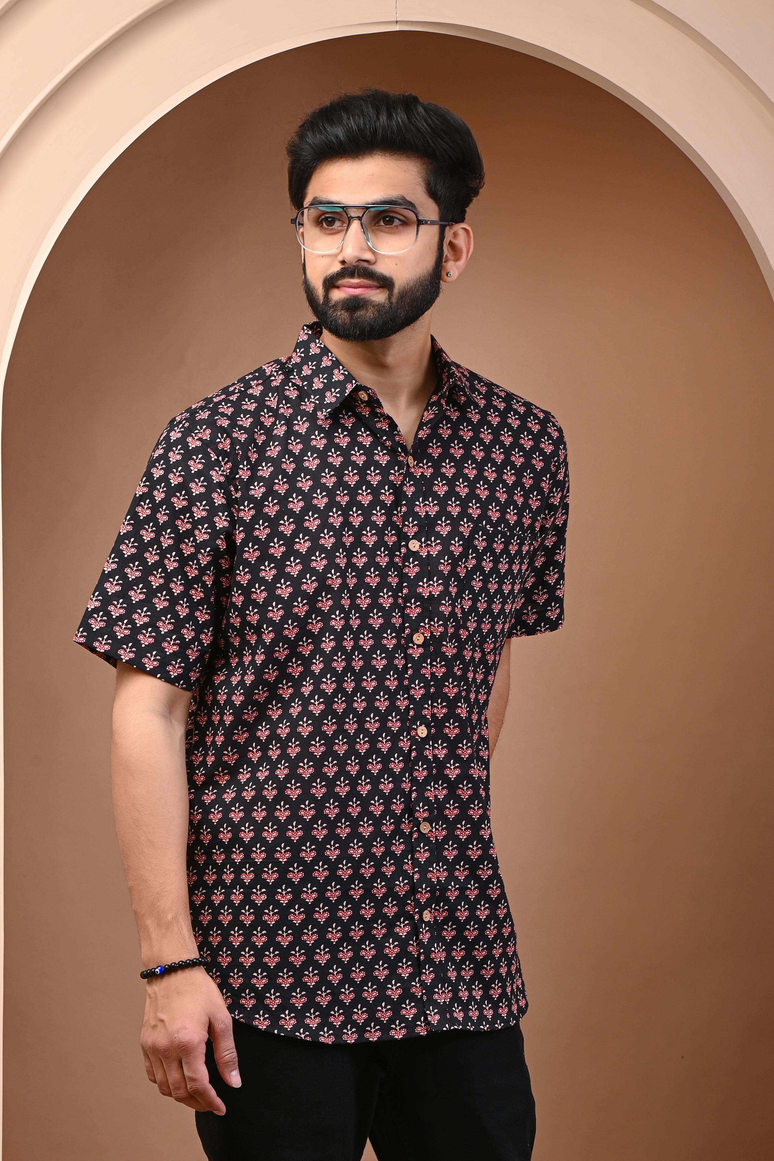 Cotton Black Red Floral Men's Half Sleeves Shirt