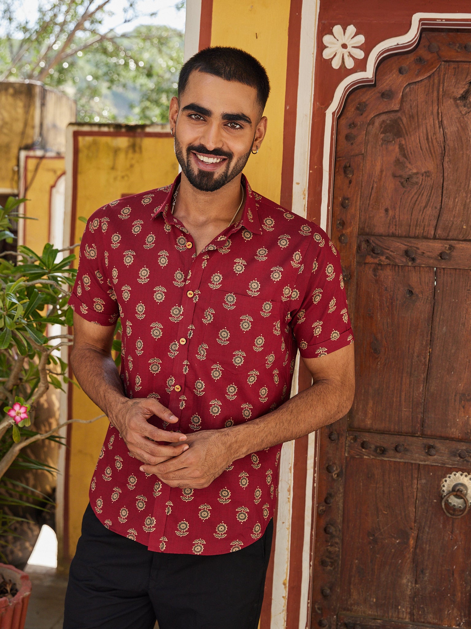 Cotton Red-Cream Floral men's Half Sleeves Shirt