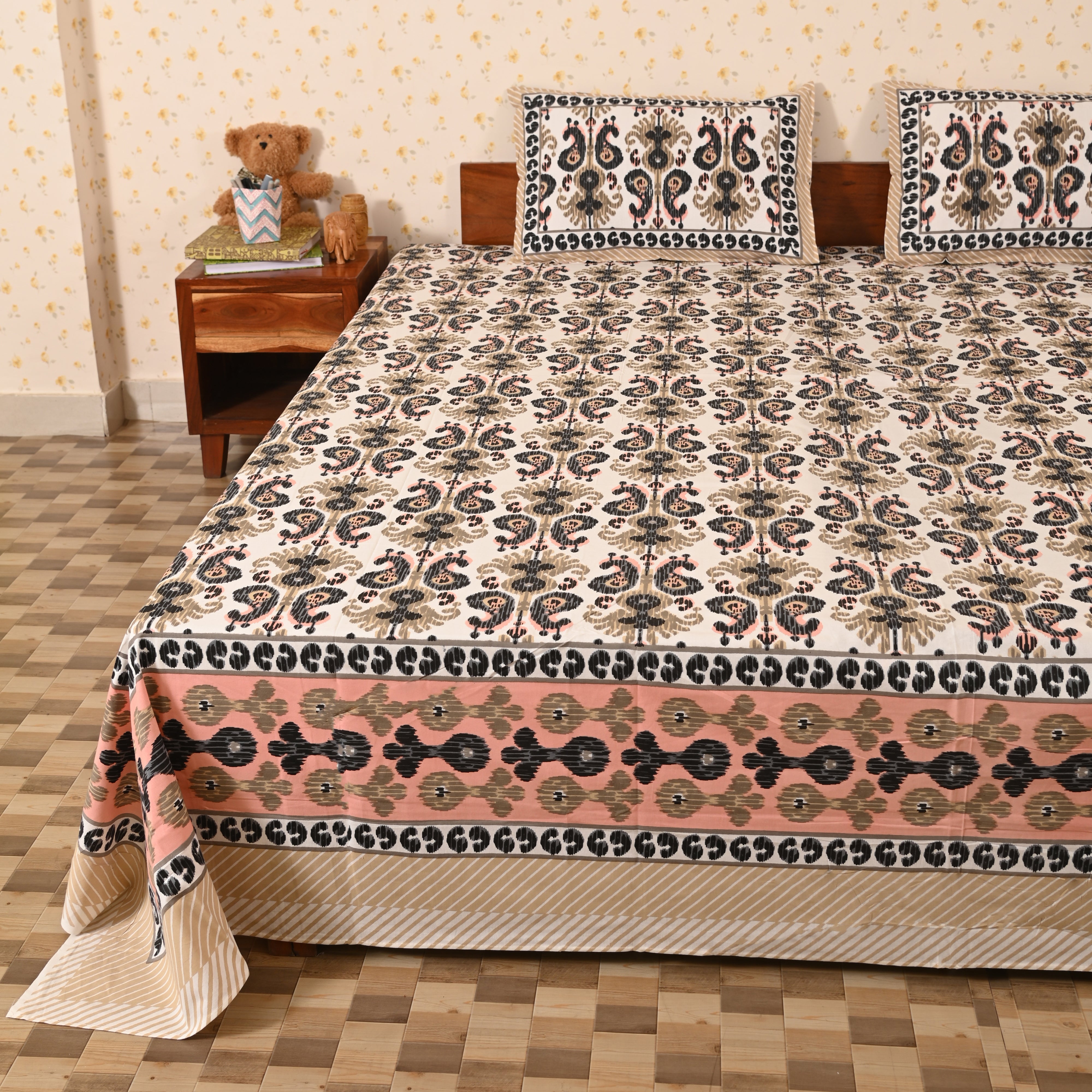 Cotton Pink Trellis Jumbo King Size Bedsheet