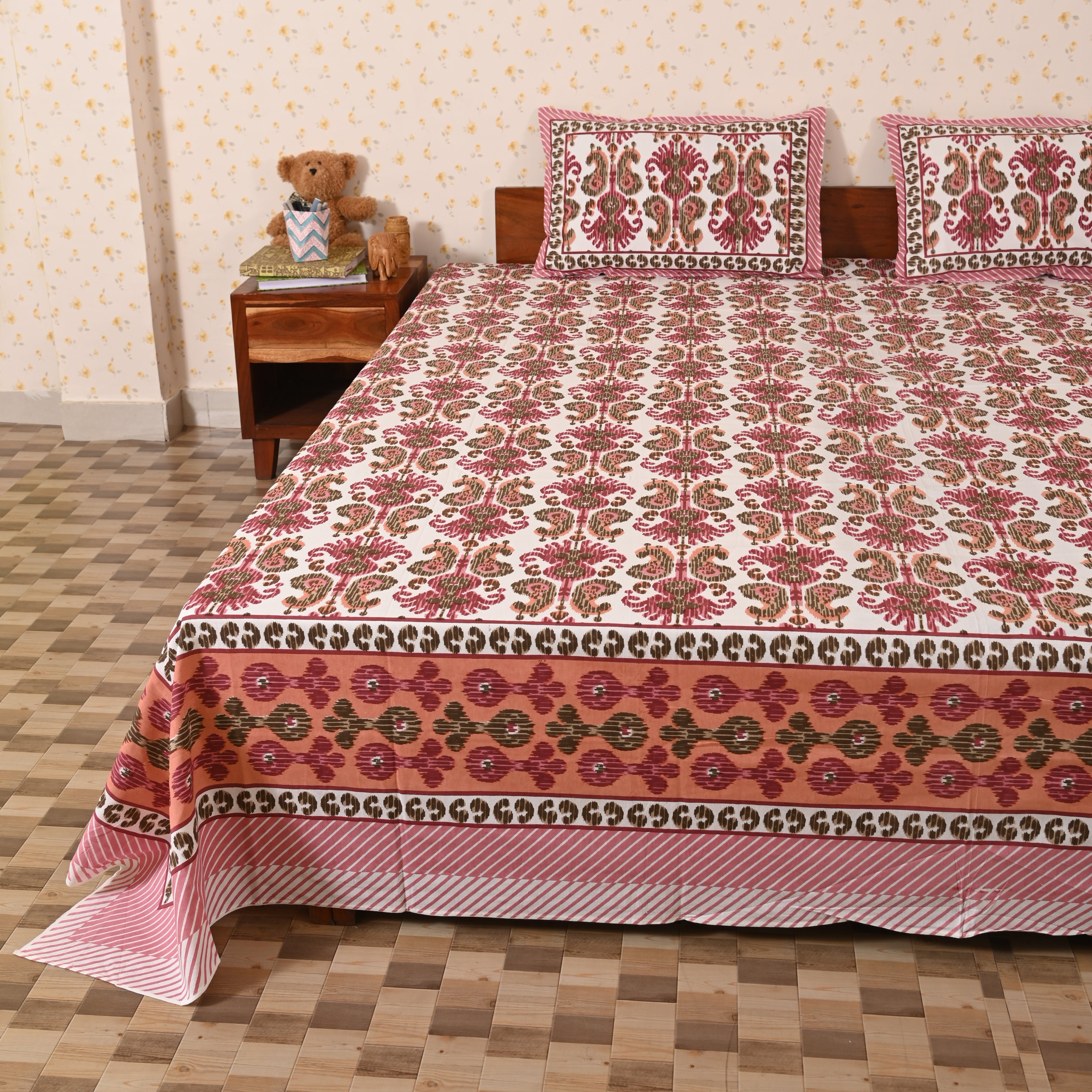 Cotton Jumbo King Size Bedsheet | Pink Trellis