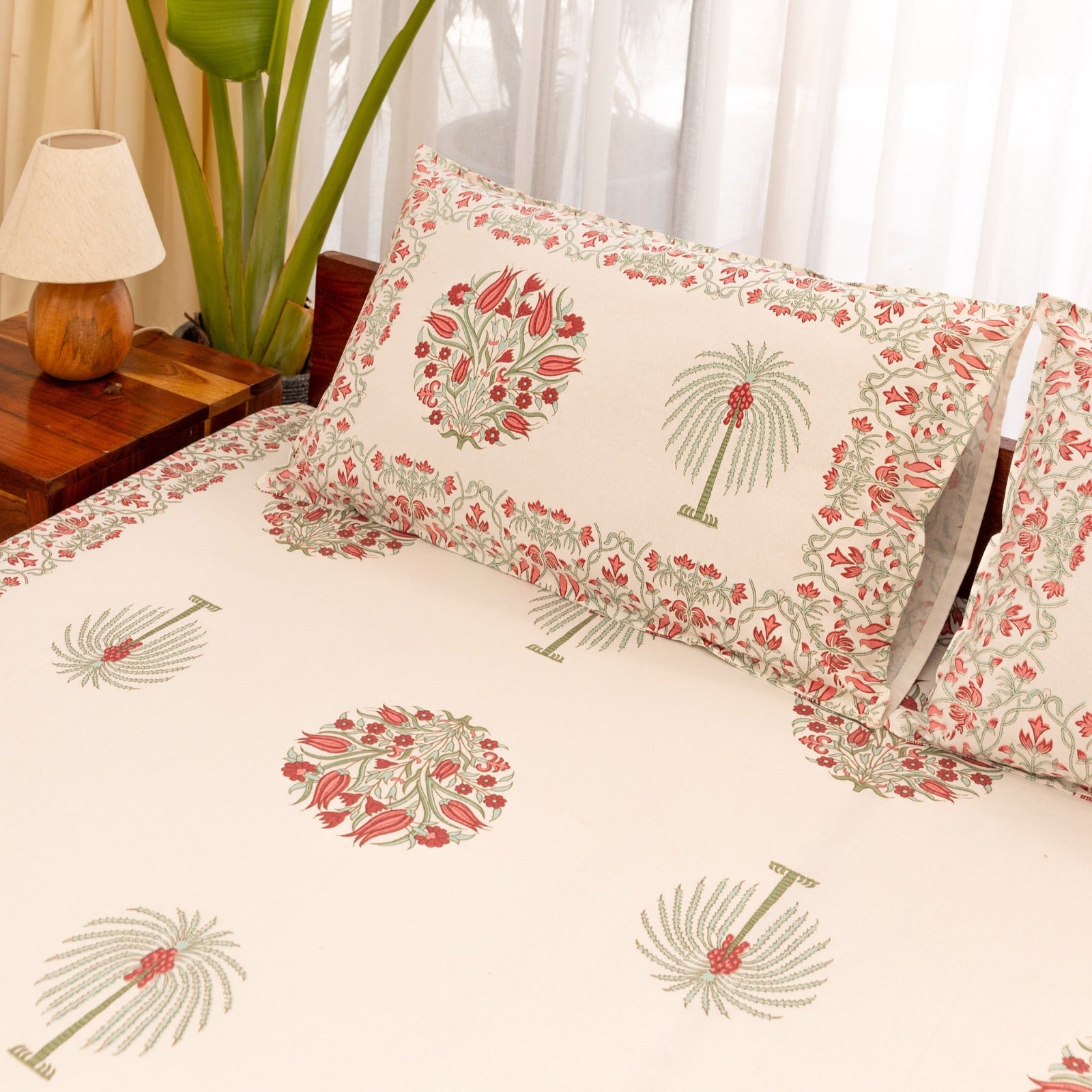 Cotton Pink-Green Floral Queen Size Bedsheet