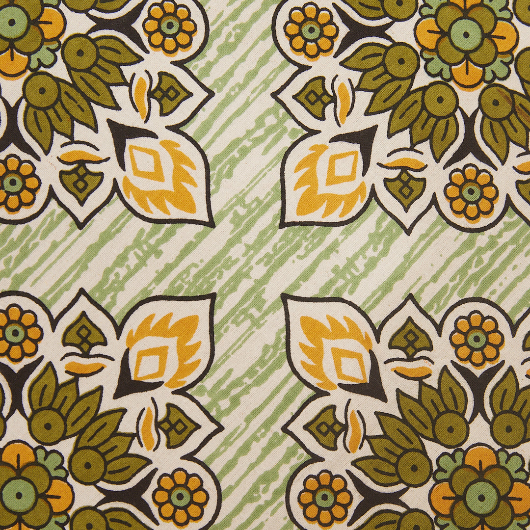 Cotton Queen Size Bedsheet Green-Orange Palmette Print