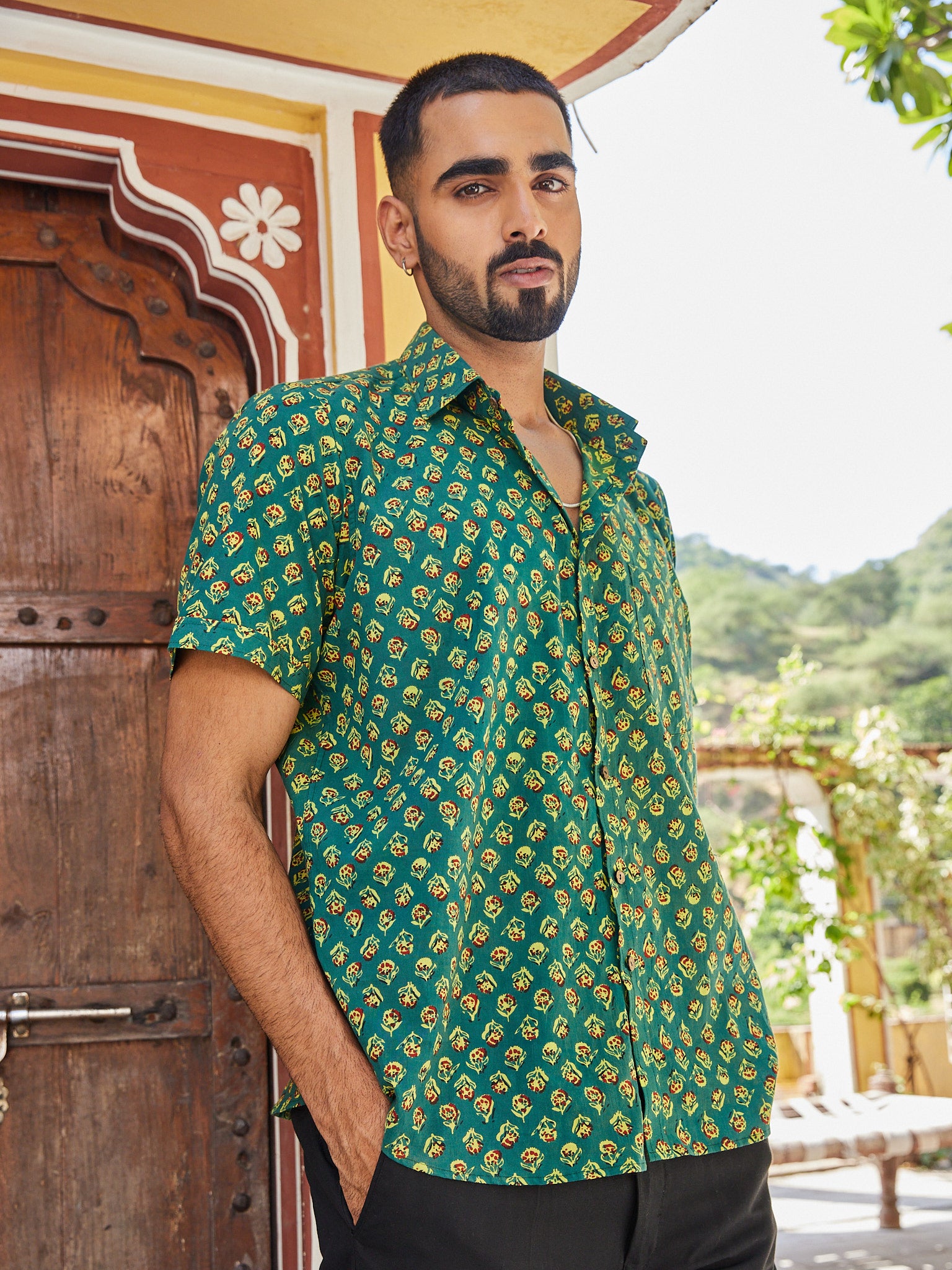 Cotton Men's Green-Mustard Floral Half Sleeves Shirt