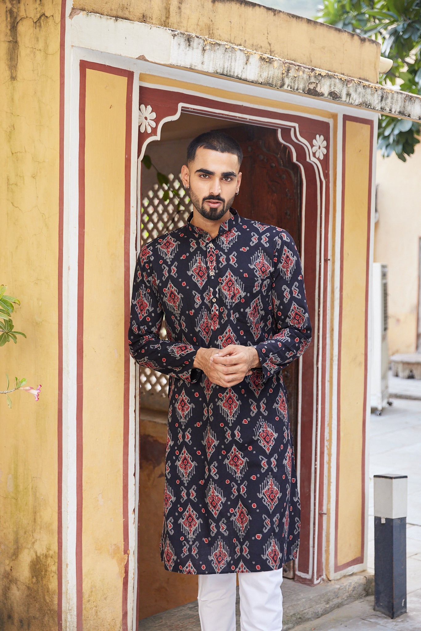 Cotton Black-Red Geometric Block Print Men's Ethnic Kurta