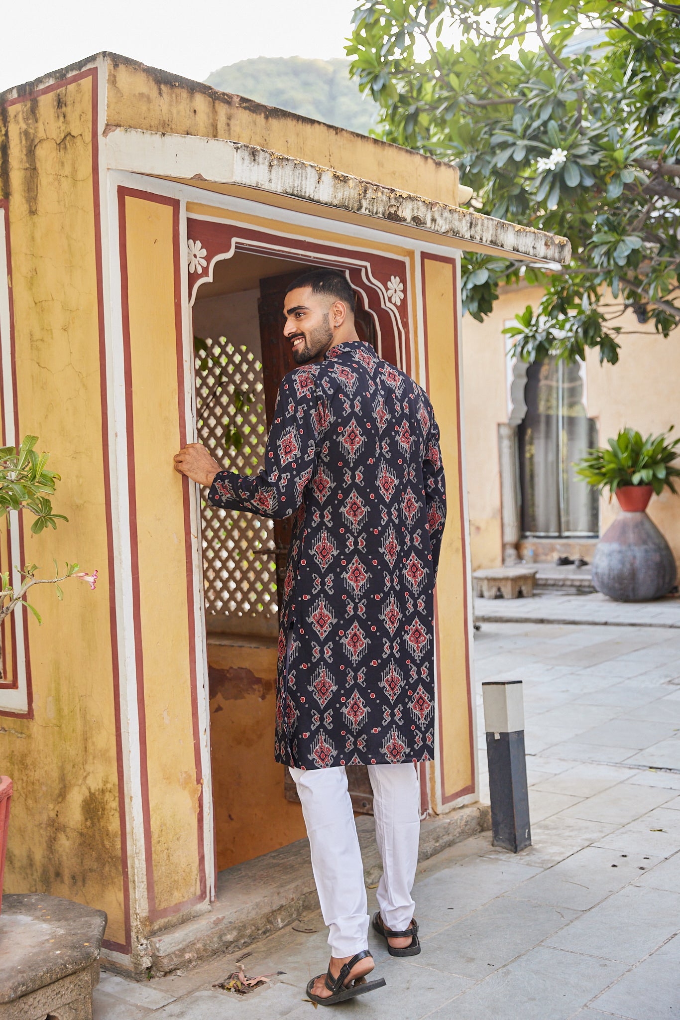 Cotton Black-Red Geometric Block Print Men's Ethnic Kurta